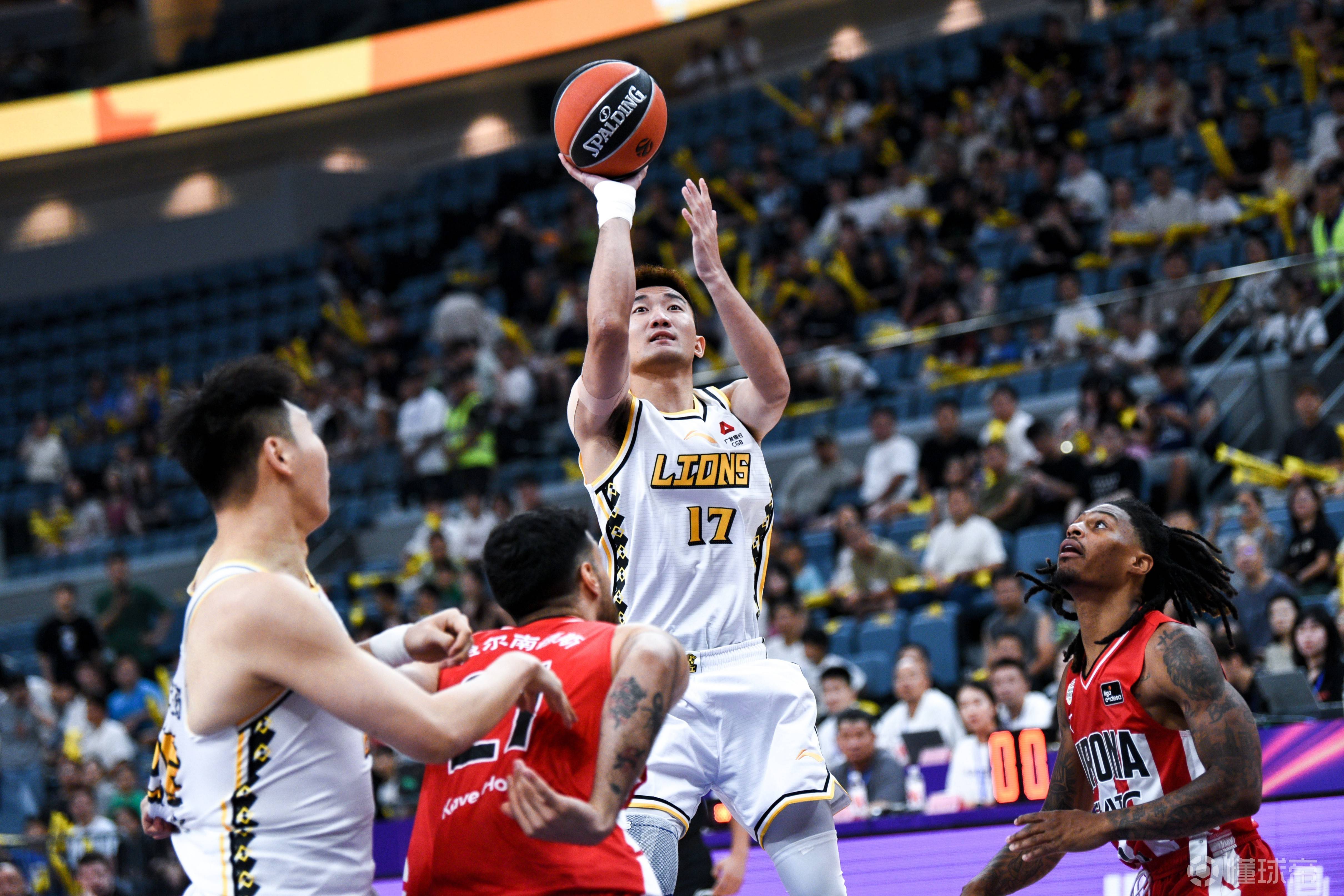 北京男篮喜迎胜利，全队士气高昂的简单介绍