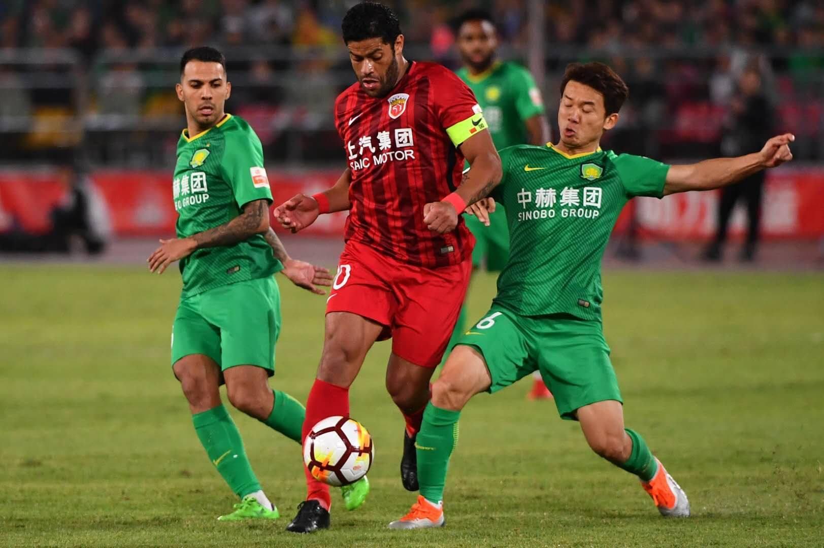 VAR判罚再引争议，国安对阵拜仁裁判判点引发巨大争议的简单介绍